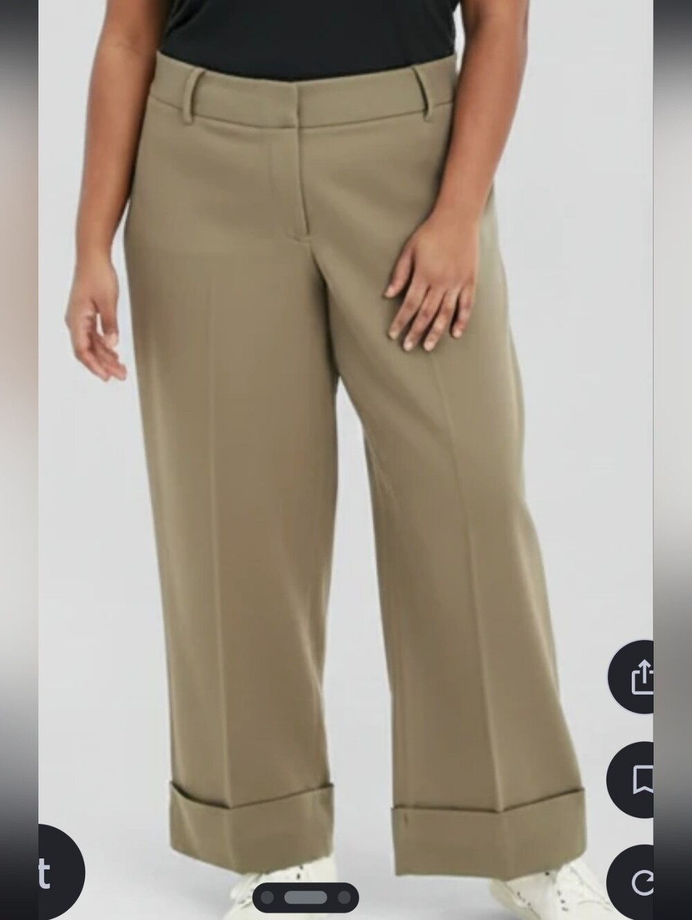 Rafaella Capris Beige Khakis they have cuffs good condition size 8P